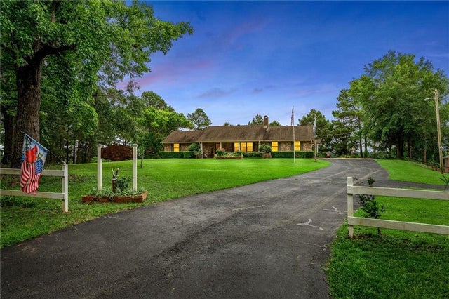 236 Charlie Cannon Road, Coushatta