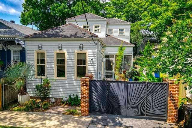 1126 Toledano Street, New Orleans