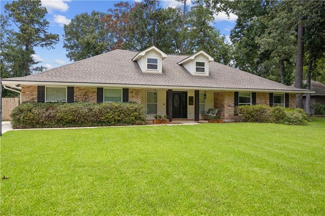 426 Devon Drive, Mandeville