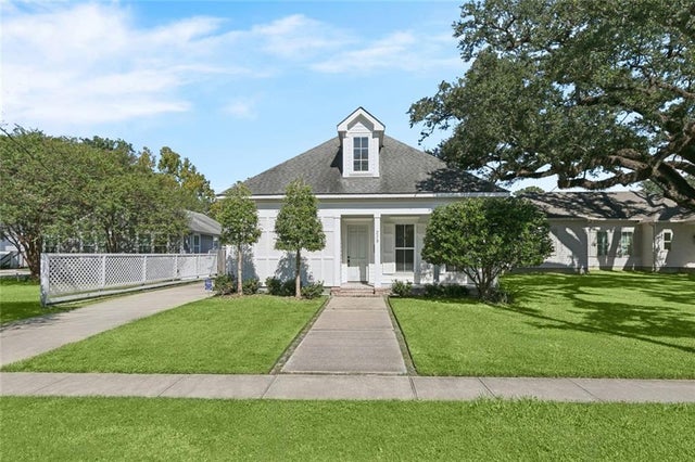 239 Dodge Av, Jefferson