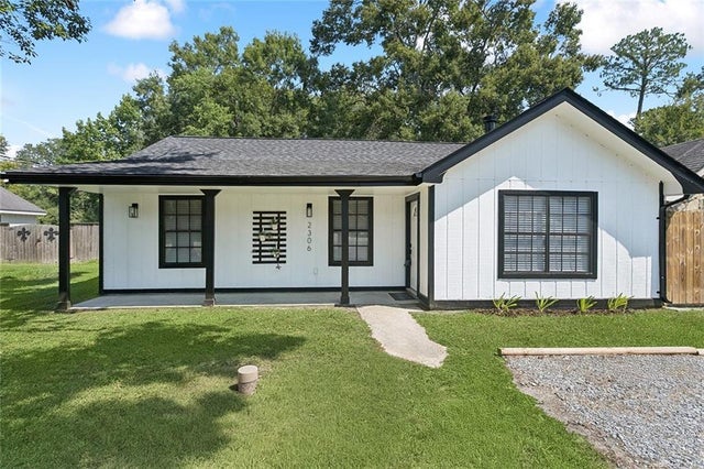2306 Bluebird Street, Slidell