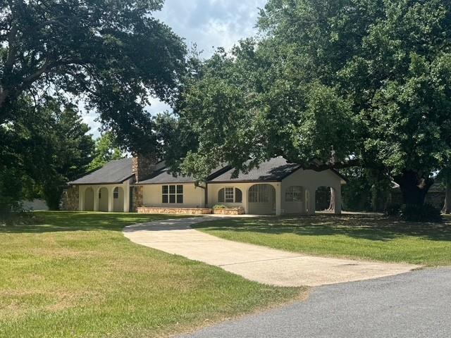 372 W 5th Street, La Place