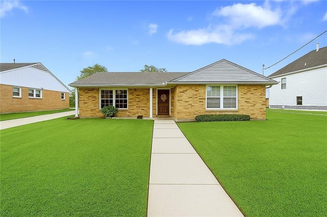 5411 Chamberlain Drive, New Orleans