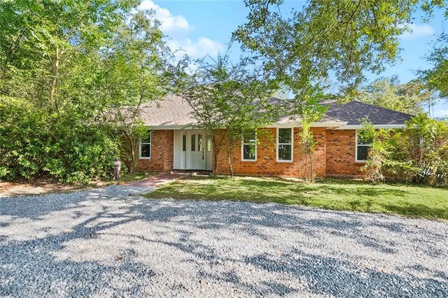 20200 Narrow Road, Covington