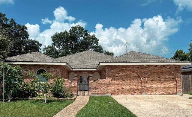 3349 Cannes Place, Kenner