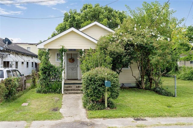 2816 Berwick Street, Jefferson