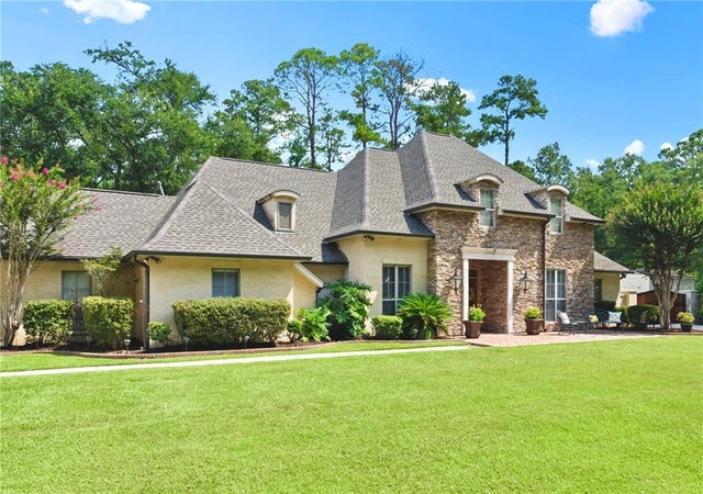 107 Dunleith Lane, Mandeville