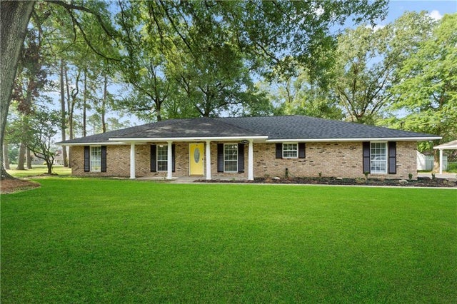 17462 Baywood Drive, Ponchatoula