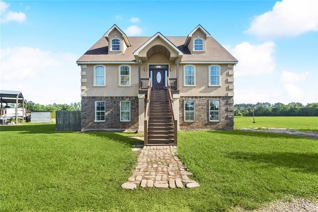 17359 Handsome Meadow Lane, Covington