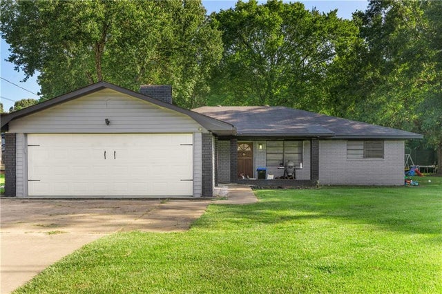 5772 Highway 107 Hy, Pineville