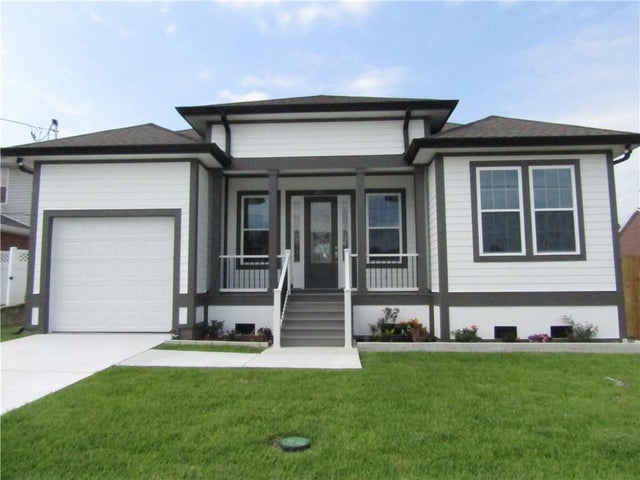 3641 Edgewood Court, Avondale