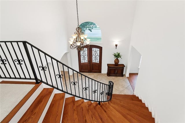 6021 West End Bl, New Orleans