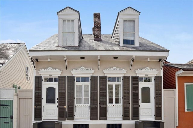 520 Burgundy Street, New Orleans
