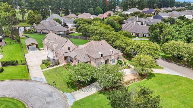 9291 Pebble Beach Cr, Denham Springs