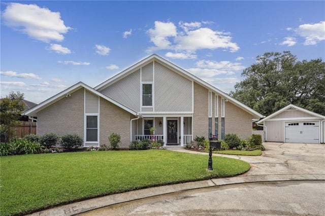 9708 Gloxinia Cr, River Ridge