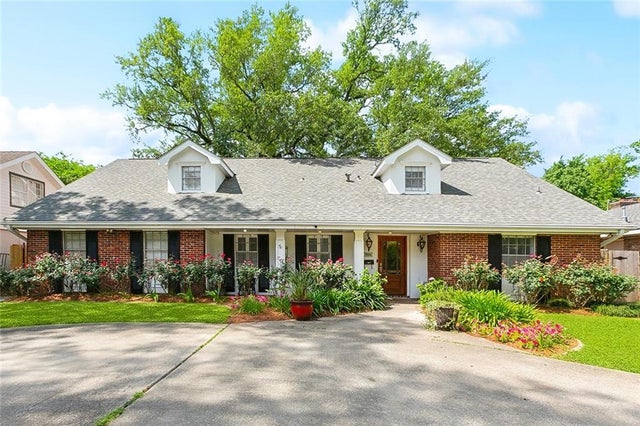 9504 Robin Lane, River Ridge