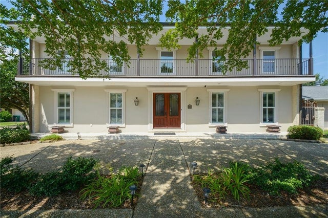 4000 Tolmas Drive, Metairie