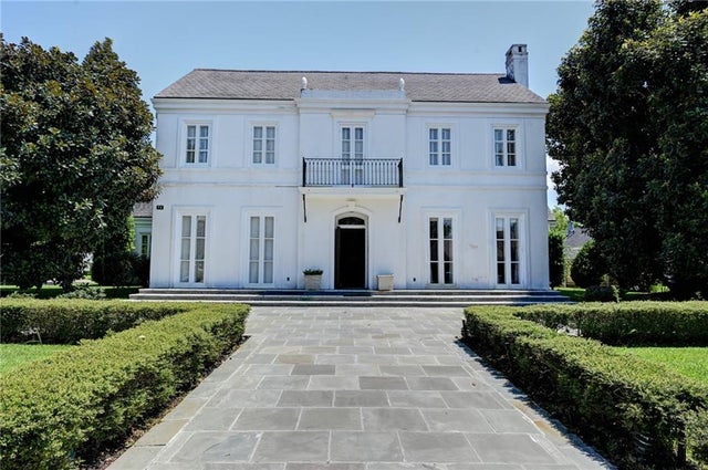 72 Chateau Magdelaine Drive, Kenner