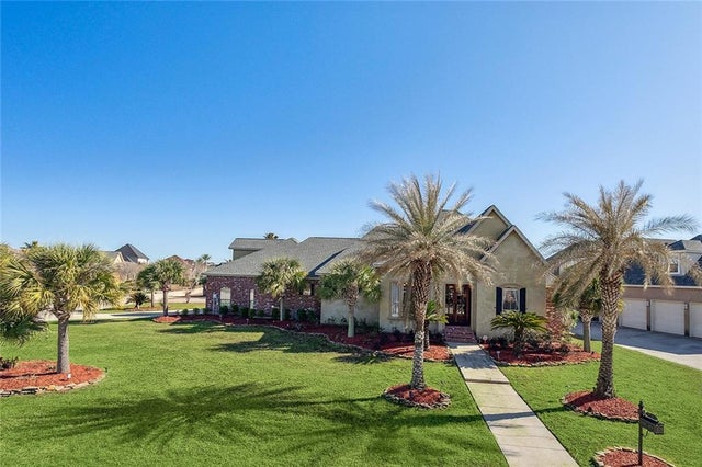 318 Cape Breton Drive, Slidell