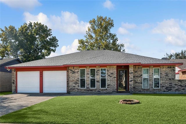 205 Hollow Rock Court, Slidell