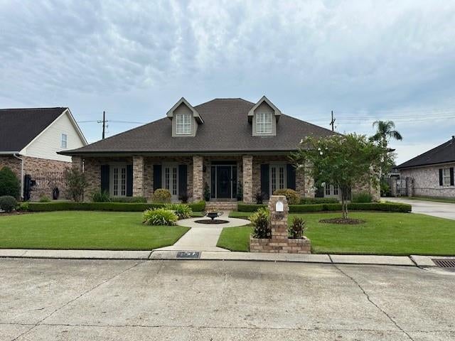 37 Oakley Drive, Marrero