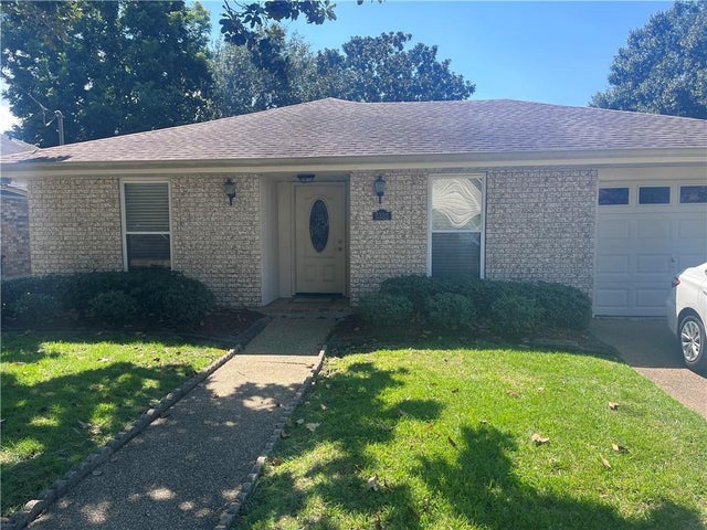 5332 David Drive, Kenner