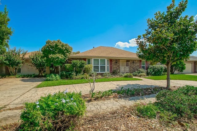 4717 Transcontinental Drive, Metairie