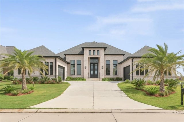 2221 Sunset Bl, Slidell