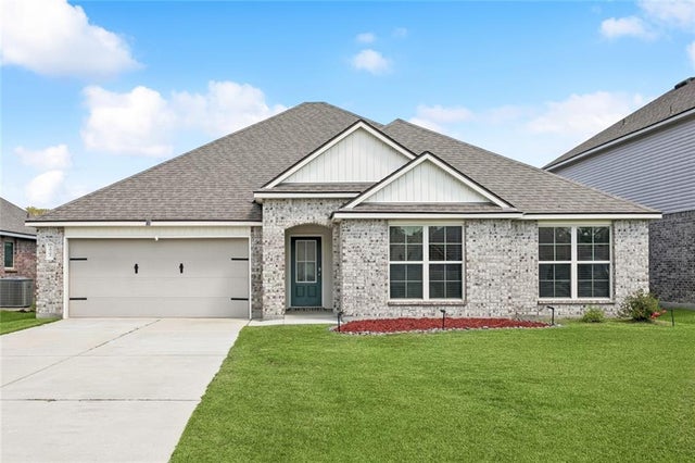 16761 Highland Heights Drive, Covington