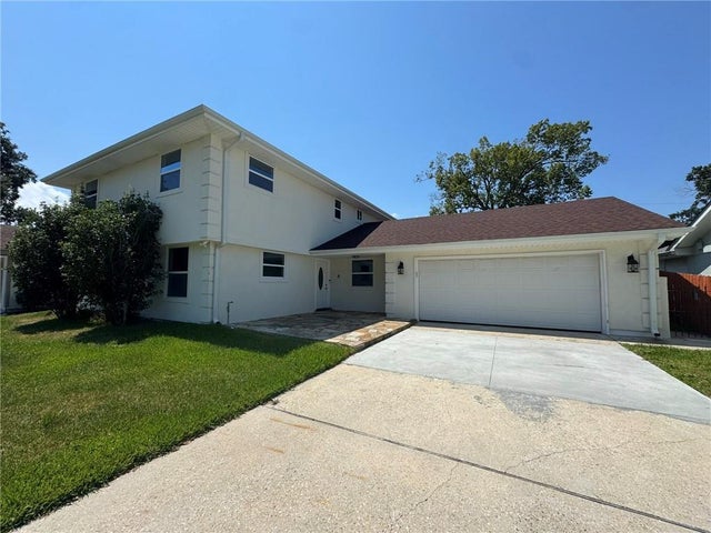 5100 Haring Court, Metairie