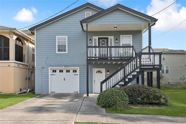 2558 Prentiss Av, New Orleans