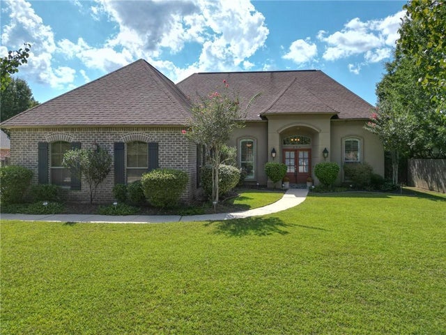 204 Place Saint Jean, Covington