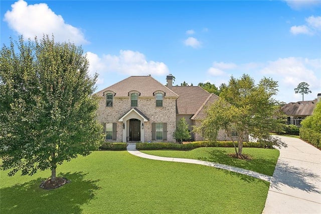 208 Merion Cr, Madisonville