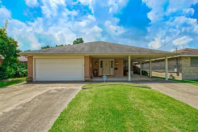 105 New Orleans Street, Belle Chasse