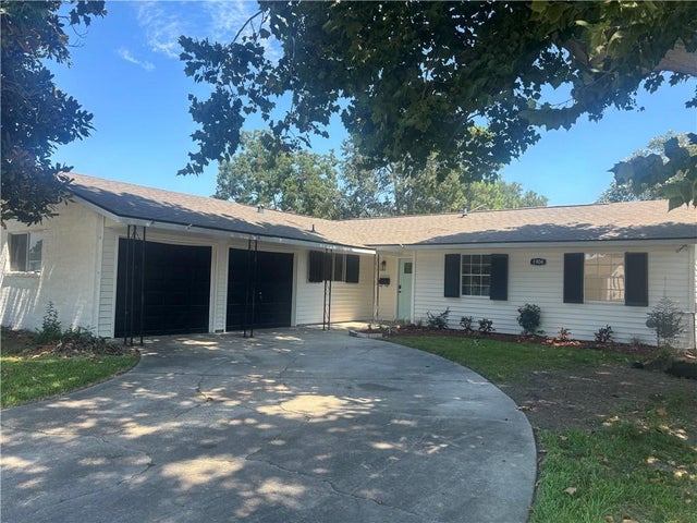 1904 Madewood Drive, La Place