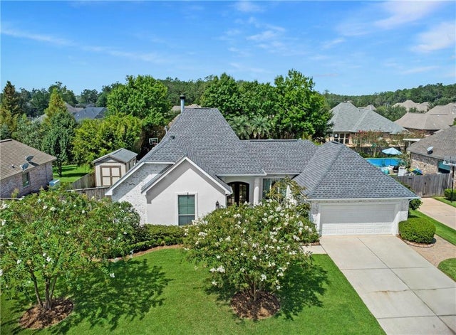 641 Place Saint Etienne Place, Covington