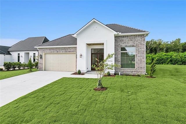 124 Deer Field Drive, Belle Chasse