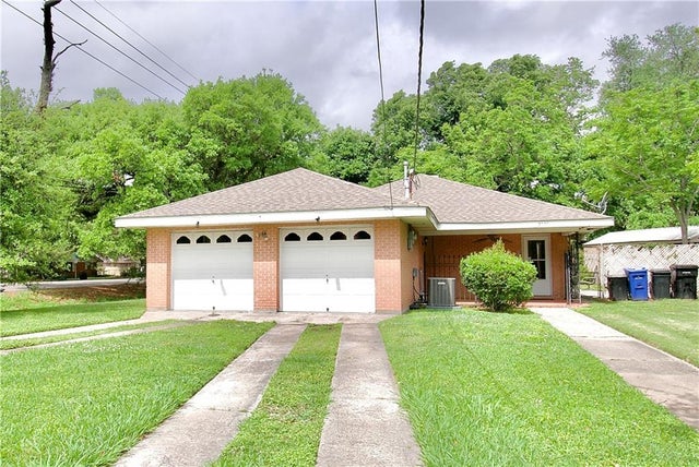 2133 Ellen Park Place, New Orleans