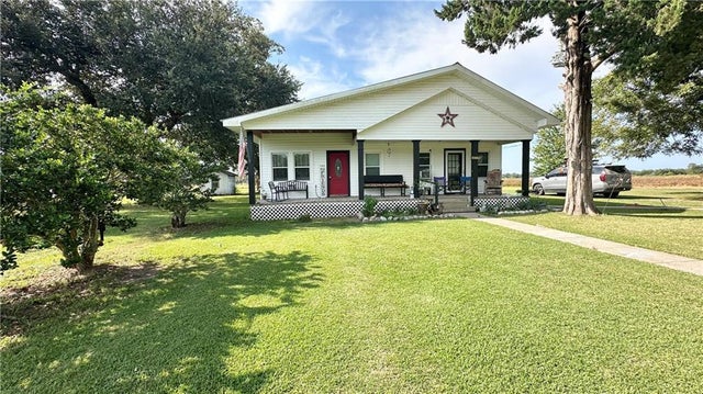 3728 Highway 451 Hy, Moreauville