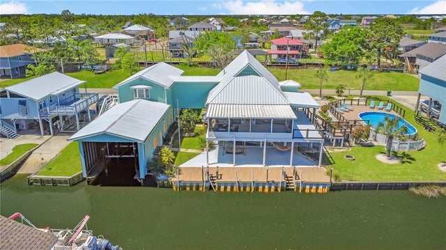 842 Deer Drive, Bay St Louis