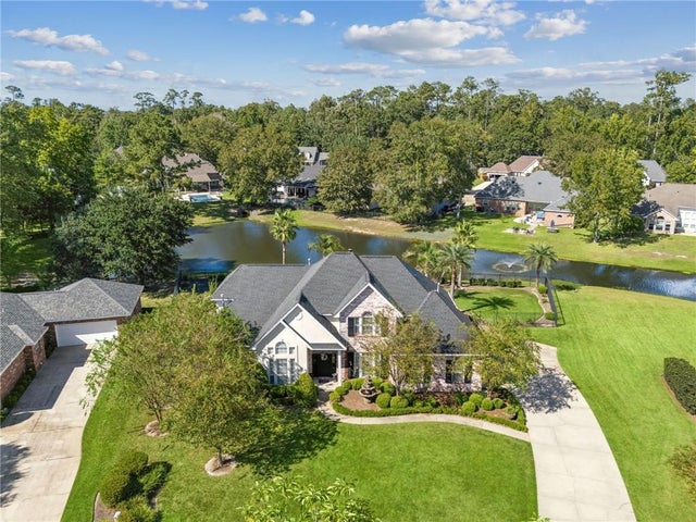 204 Aaron Court, Mandeville