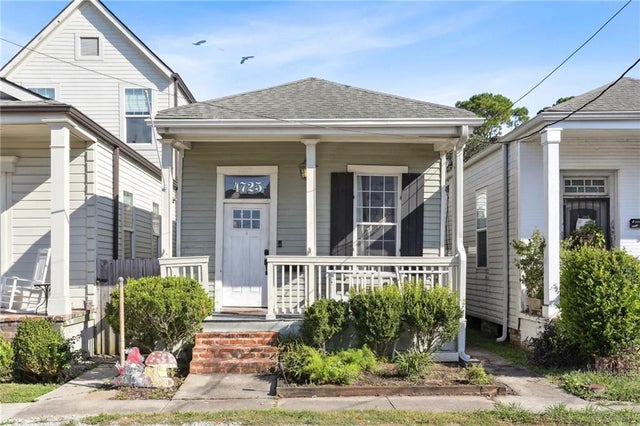 4725 Coliseum Street, New Orleans