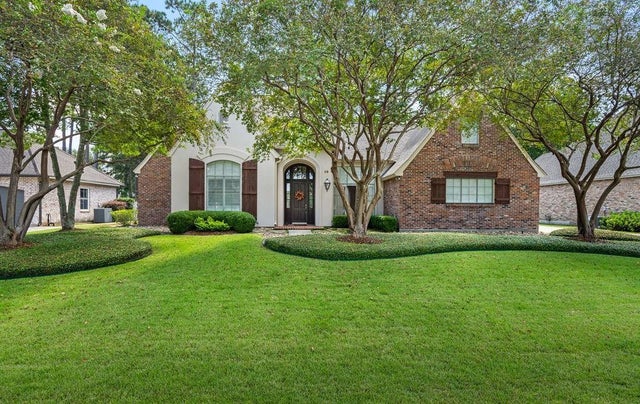 36 Woodstone Drive, Mandeville