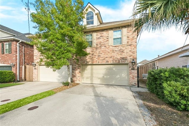435 Focis Street A, Metairie