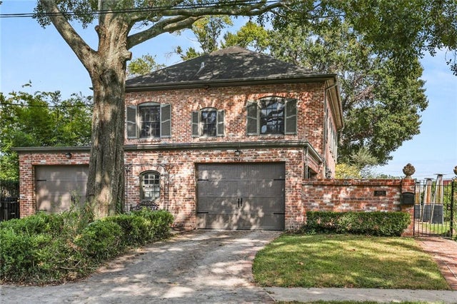 6561 Oakland Drive, New Orleans