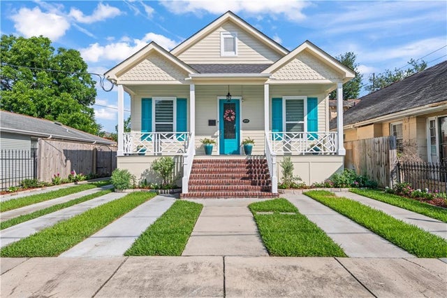 2828 Mistletoe Street, New Orleans