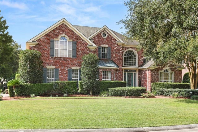 38 Castle Pines Drive, New Orleans