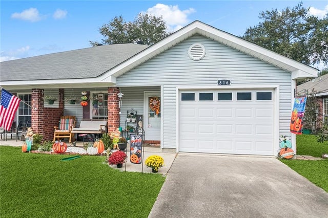 816 Eden Oaks Drive, Ponchatoula