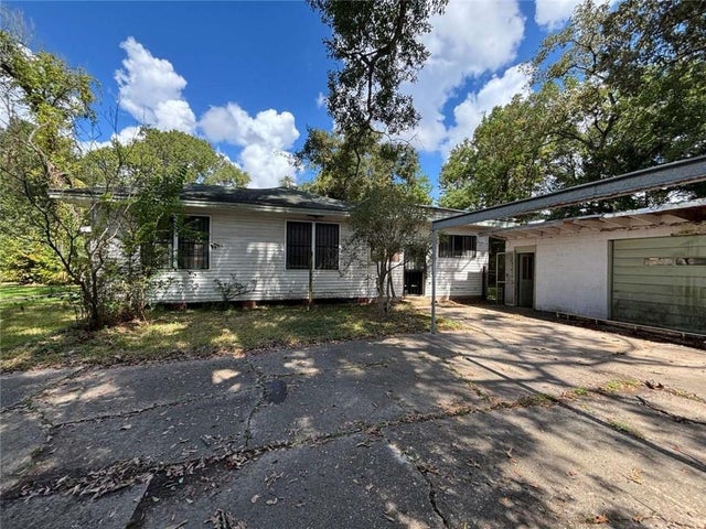 3668 Beechwood Drive, Baton Rouge