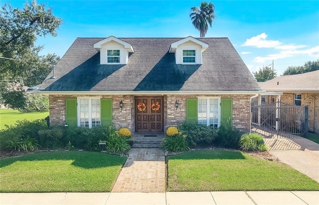 1321 Rose Garden Drive, Metairie